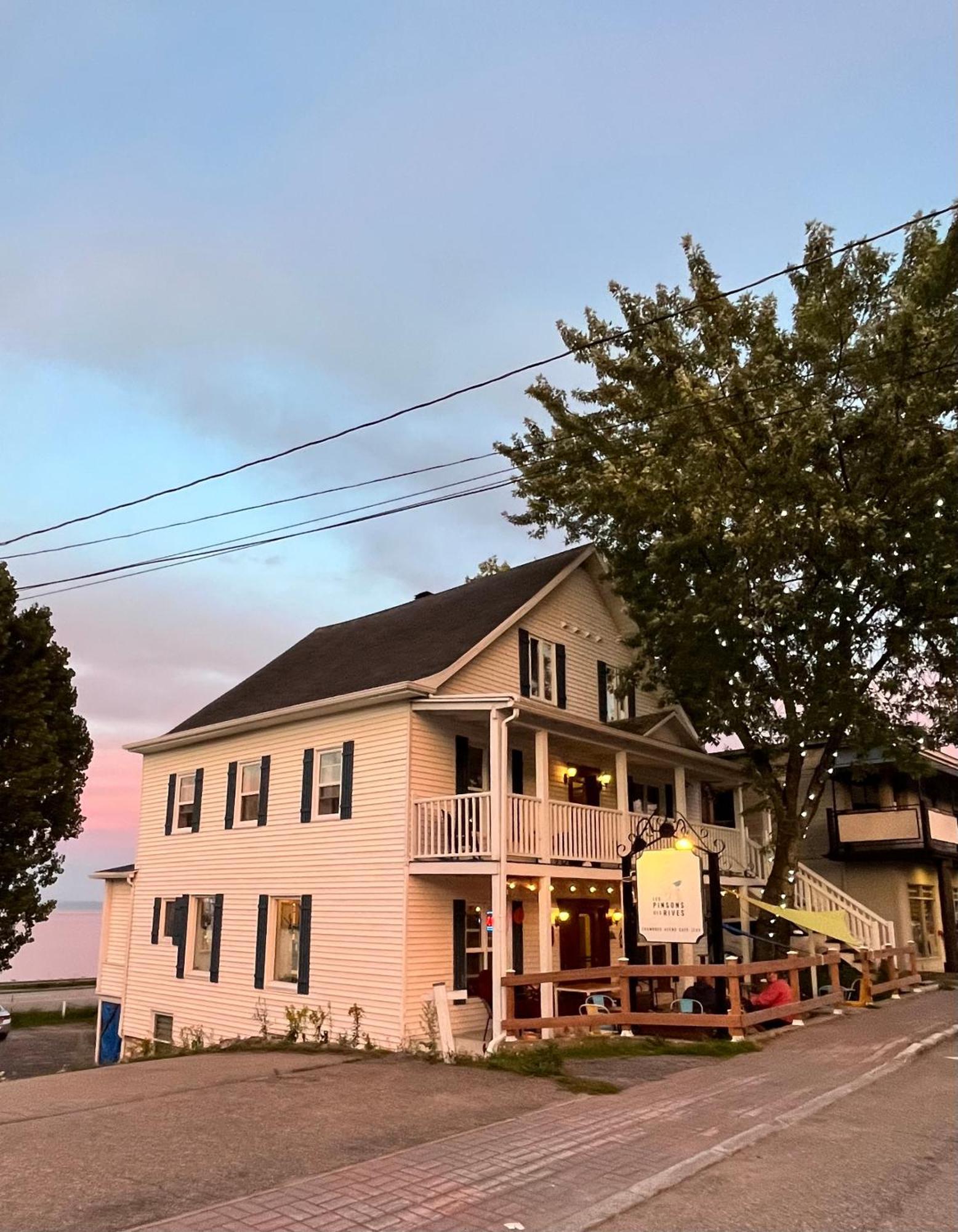 Les Pinsons Des Rives La Malbaie Exterior foto