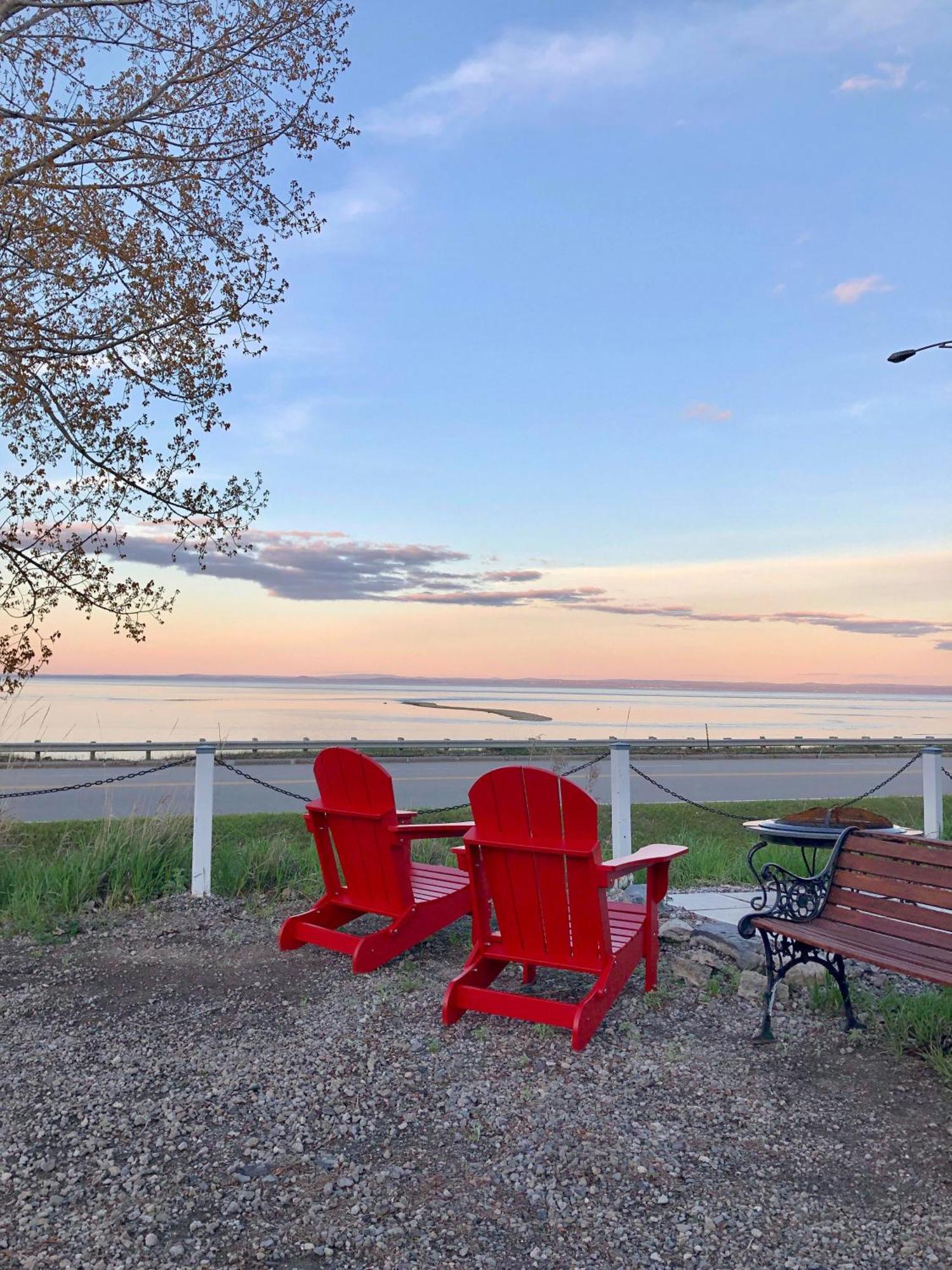 Les Pinsons Des Rives La Malbaie Exterior foto